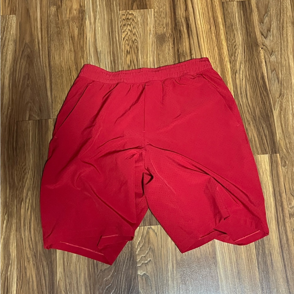 Lululemon Pacebreaker 9” Lined